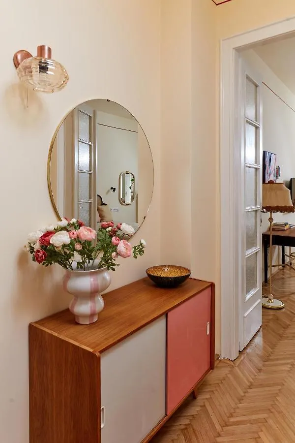 Asboth 221 Cozy Center Apartment Budapest 0*,  Hungría